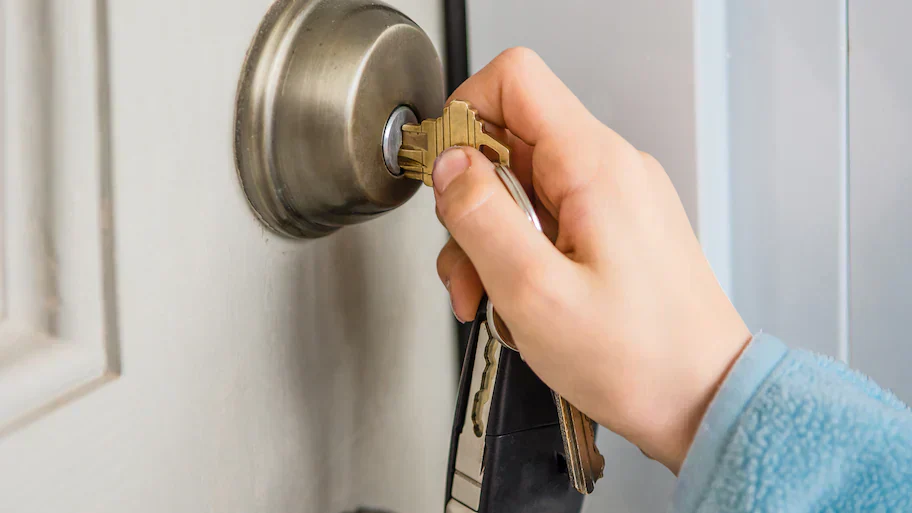 How to Open a Push Lock Door - Simple Step-by-Step Guide